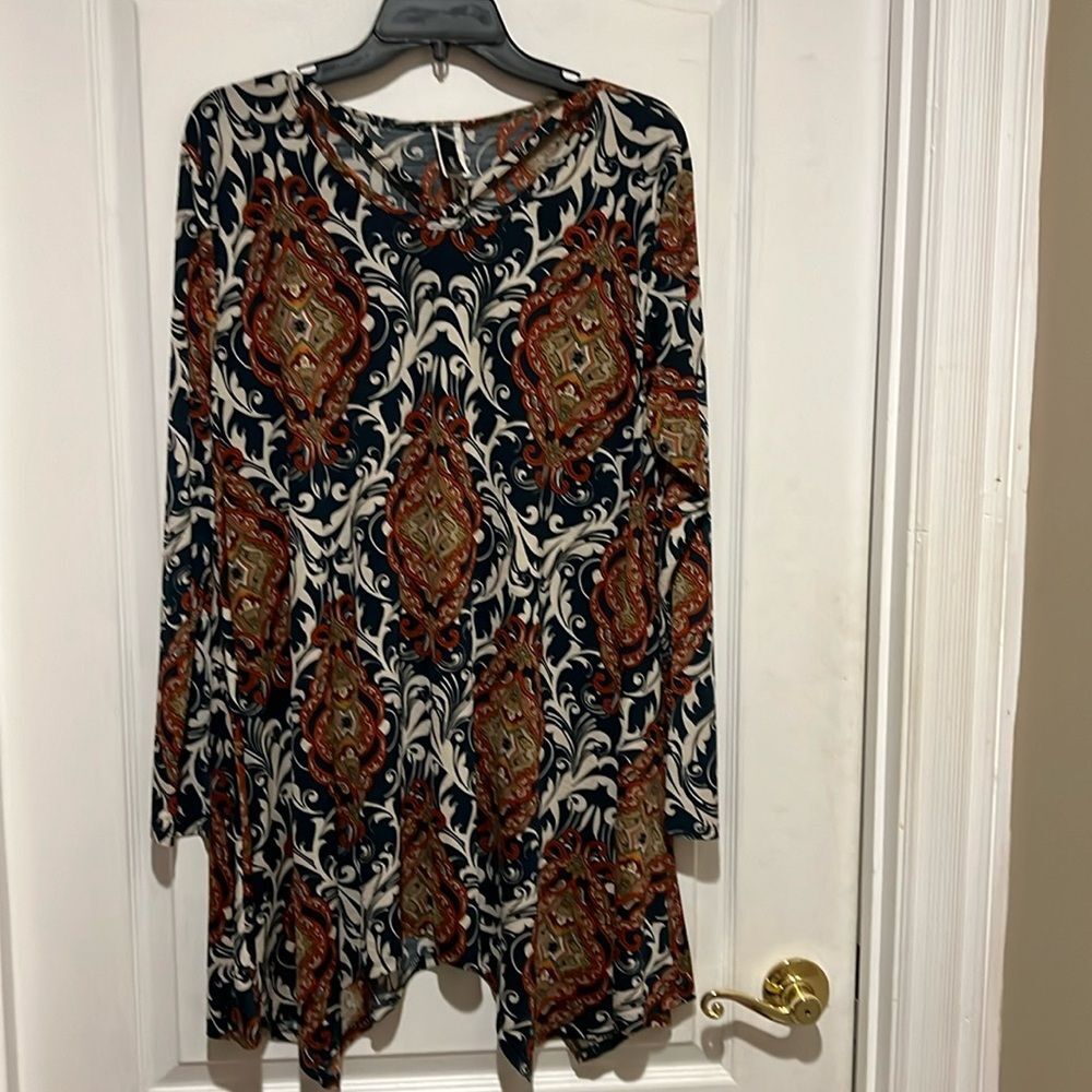 Yahada paisley tunic